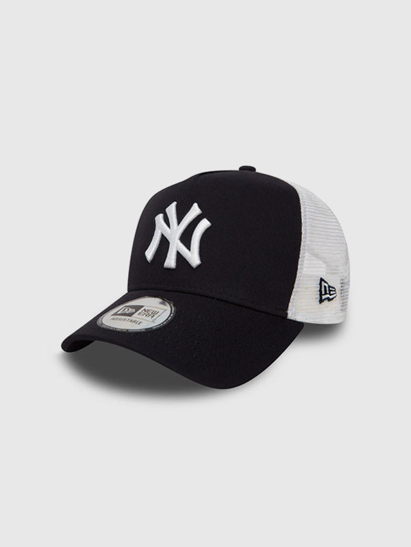 NY Cap Black and white